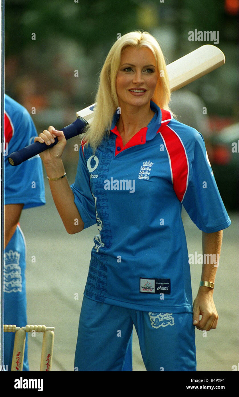 Caprice model sporting the New England Cricket Strip 1998 Stock Photo