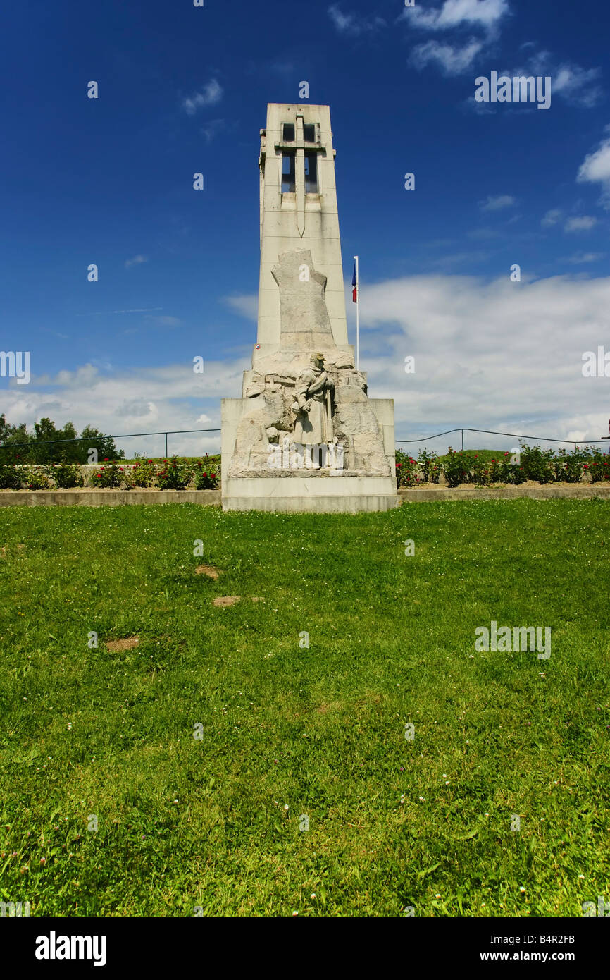 World war tunnel hi-res stock photography and images - Alamy