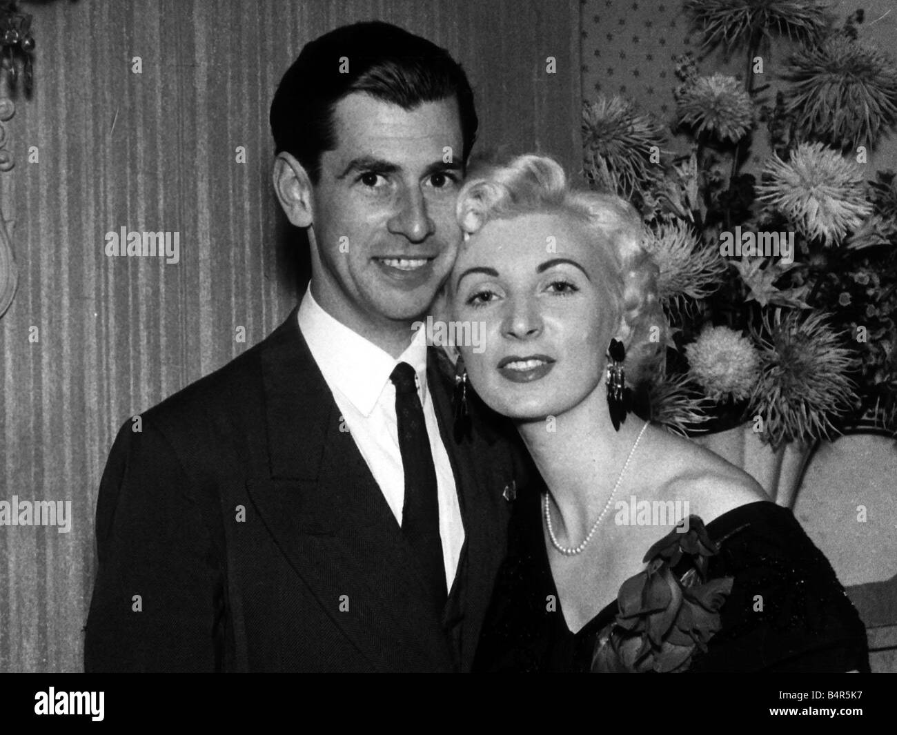 Anniversary 13th July 1955 Nightclub hostess Ruth Ellis becomes last woman to be hanged in Britain executed at Holloway Prison for the murder of her lover David Blakely OPS Ruth Ellis with boyfriend David Blakely at the Little Club in London 1955 Ellis was charged with murder and hanged for the shooting of Blakely at Holloway Prison Stock Photo