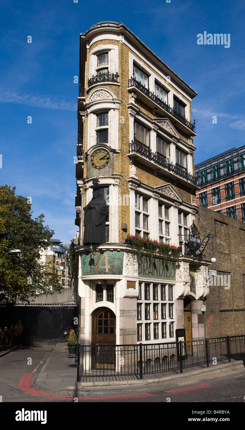 The Blackfriar Public House London Stock Photo Alamy