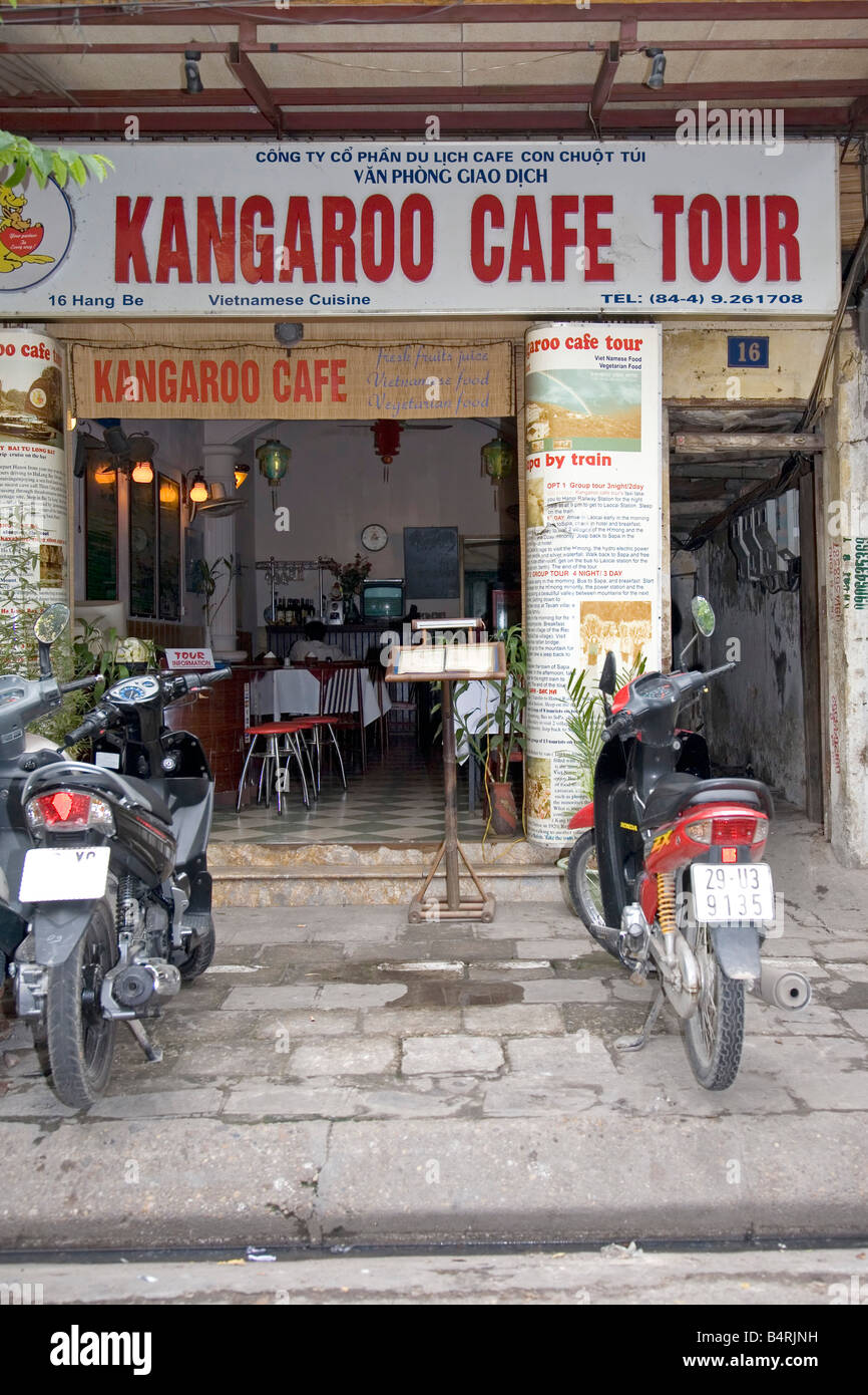 Street cafe Hanoi Vietnam Stock Photo - Alamy