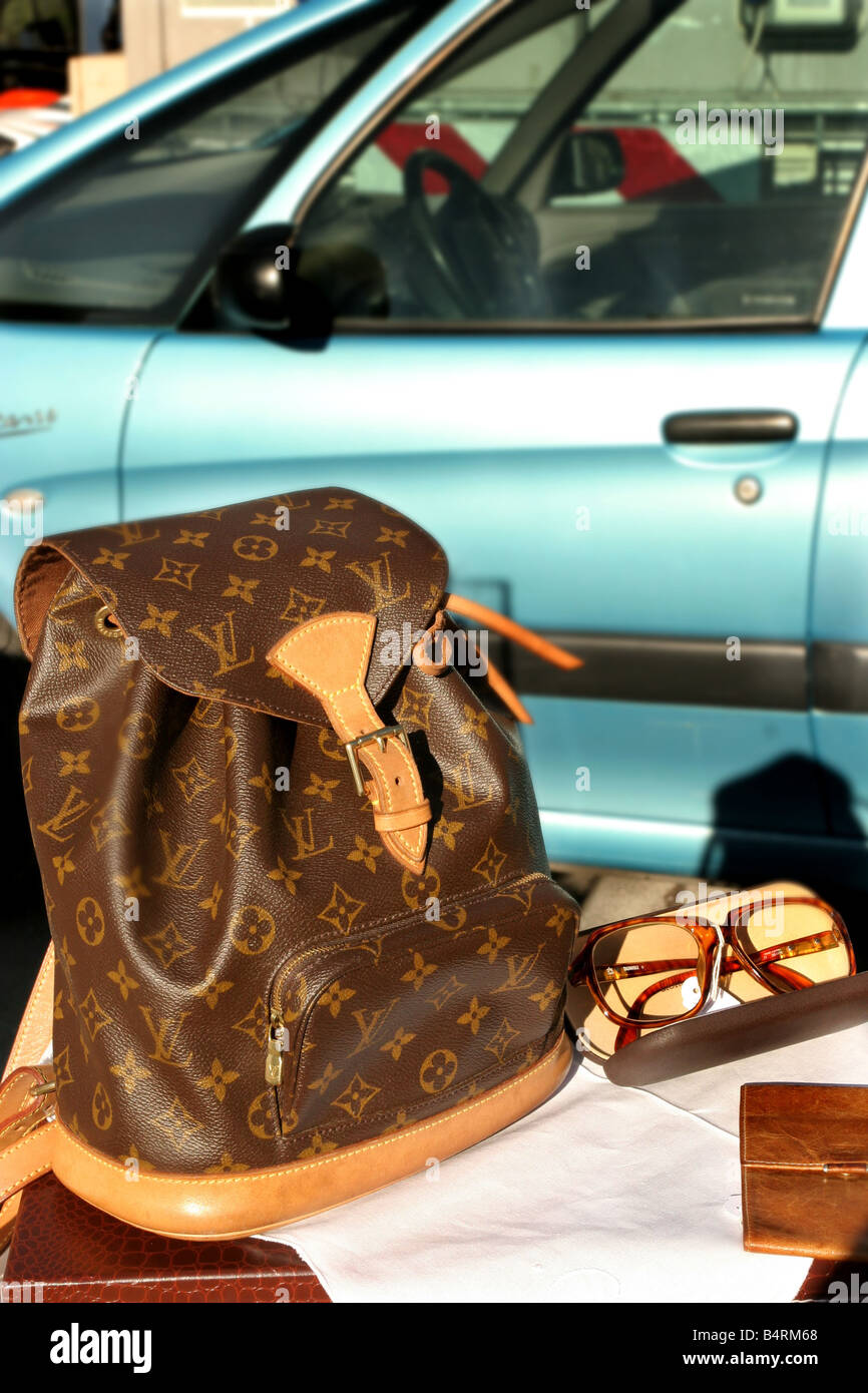 Luis vuitton bag hi-res stock photography and images - Alamy