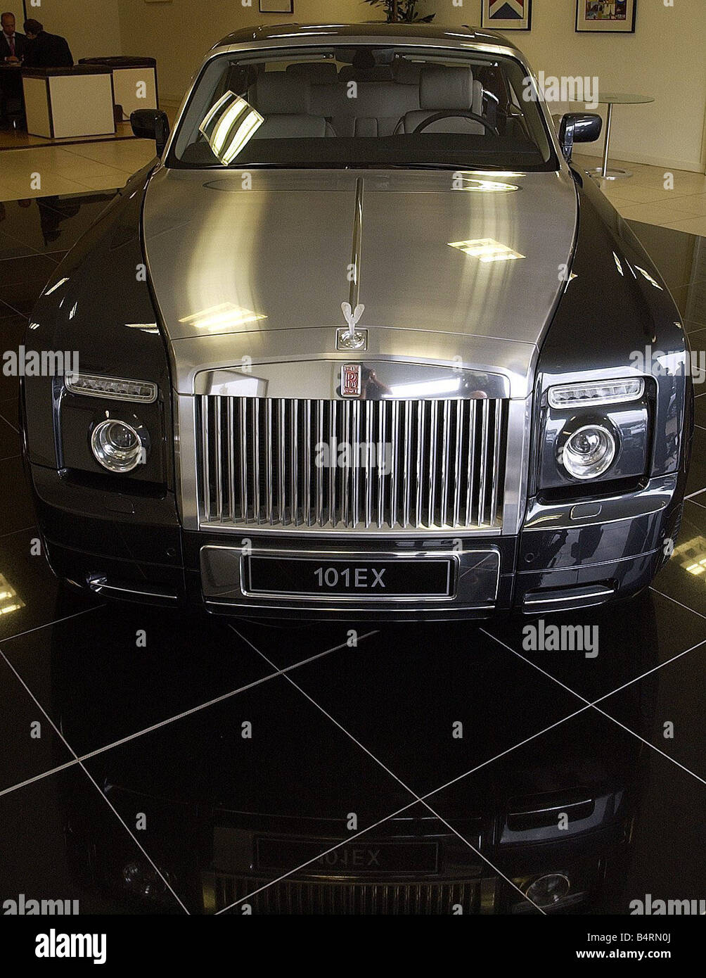 Rolls Royce Phantom Series 1  Wedding Car Specialist