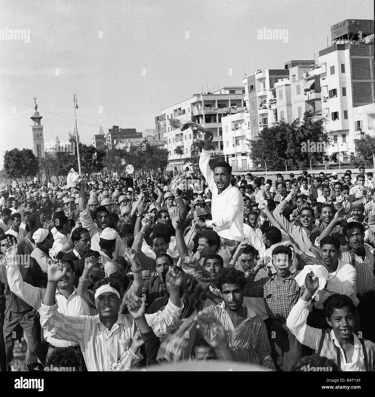 Suez Crisis 1956 Demonstrations and riots as United Nations forces enter Port Said Stock Photo