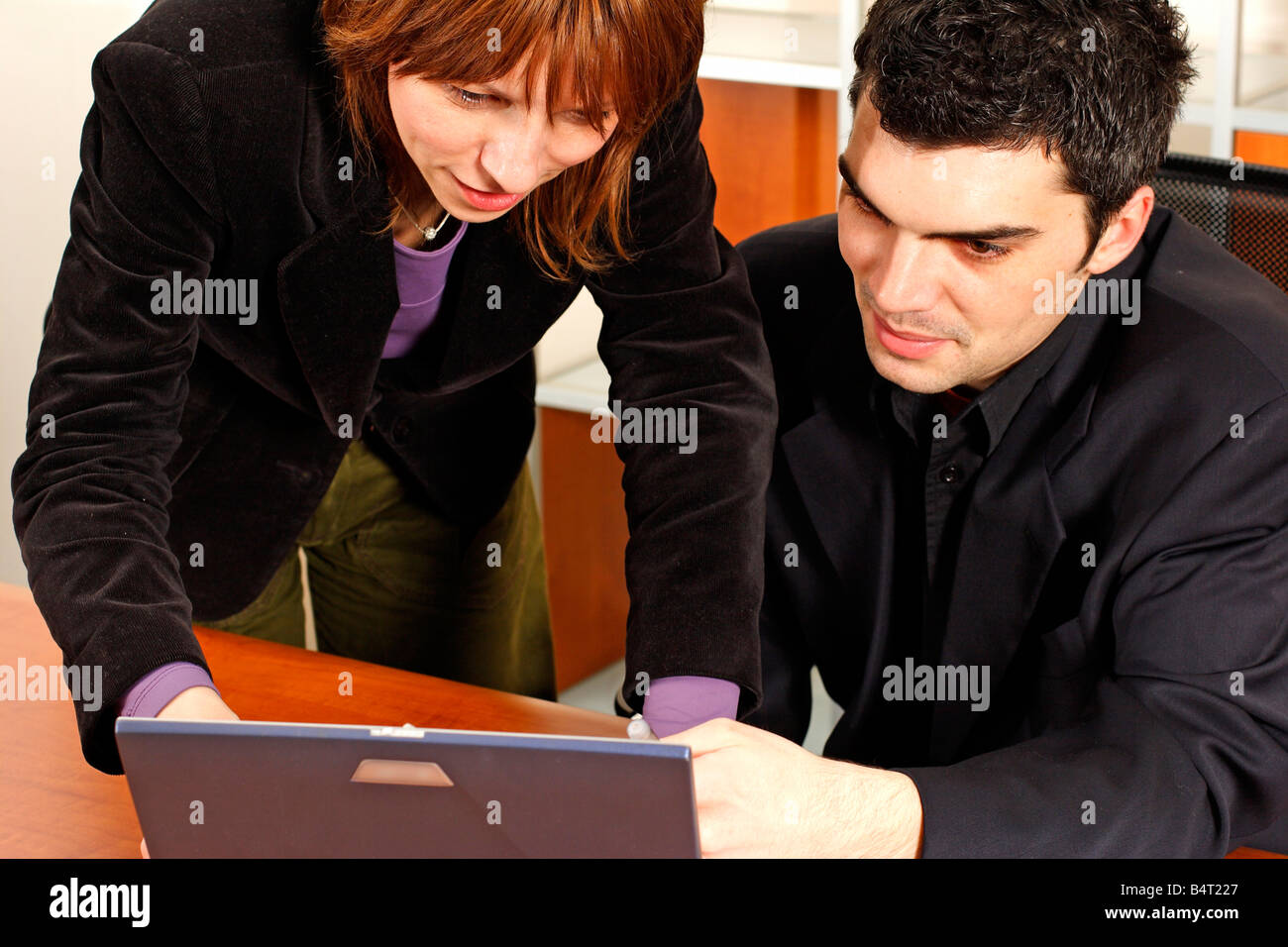 Man woman having meeting hi-res stock photography and images - Alamy