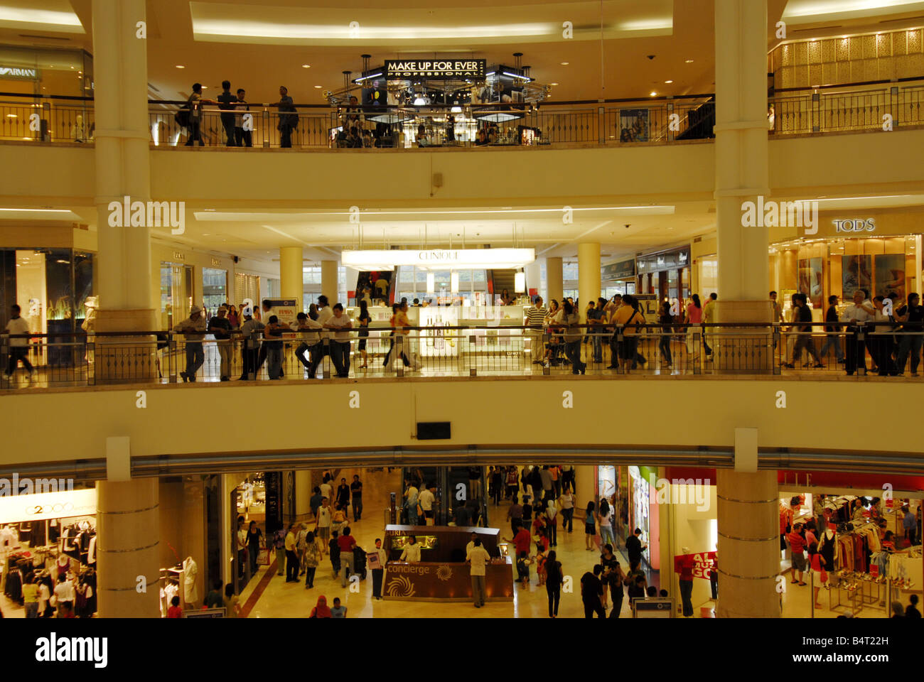 A SHOPPING MALL IN KUALA LUMPUR MALAYSIA Stock Photo - Alamy