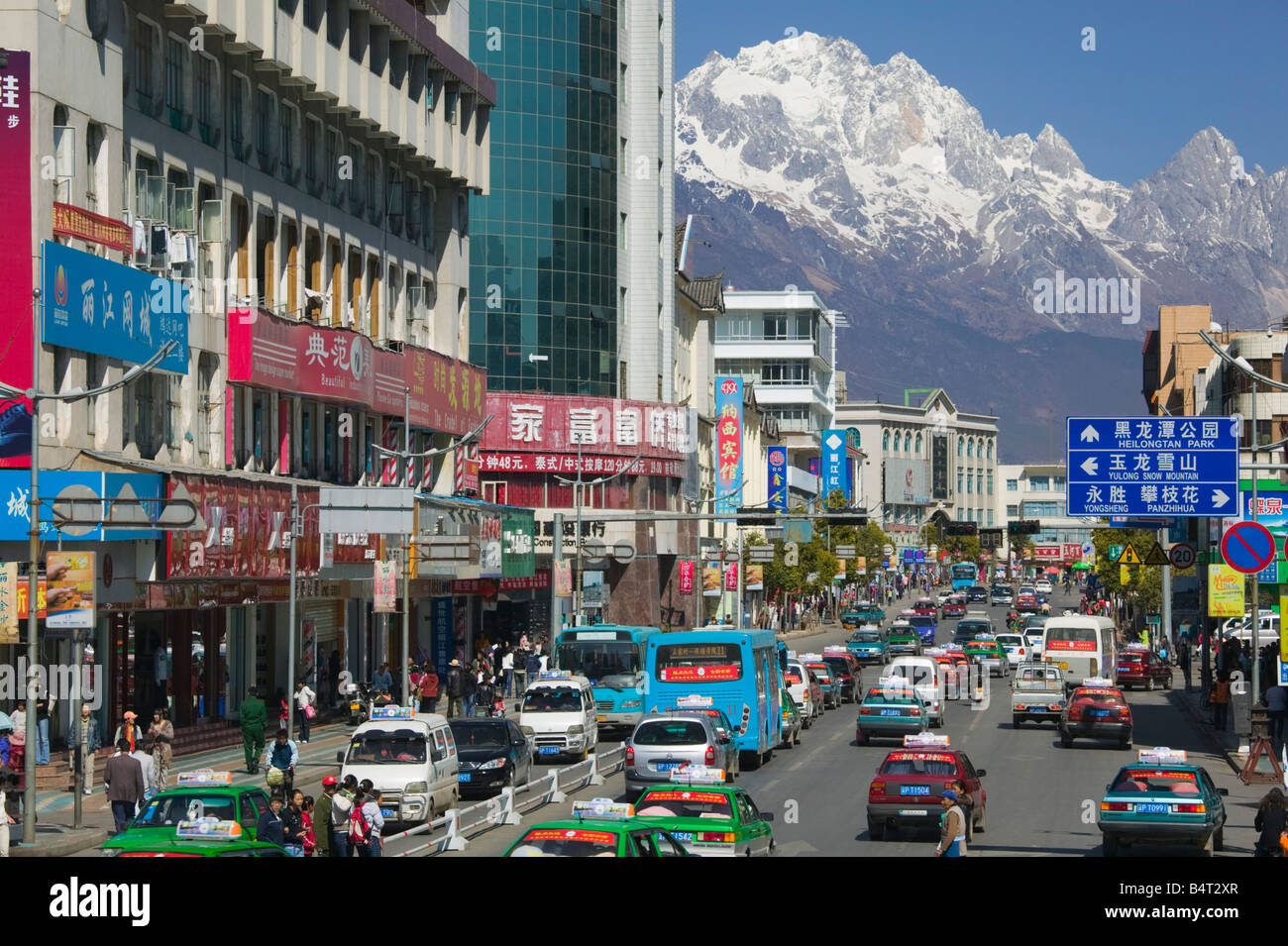 Lijiang china hi-res stock photography and images - Alamy