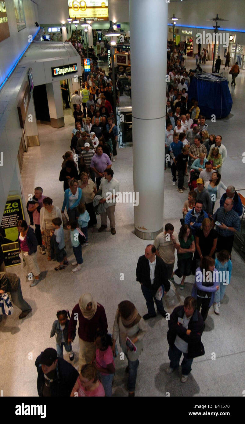 Manchester airport Armed Police and chaos at Manchester Airport as