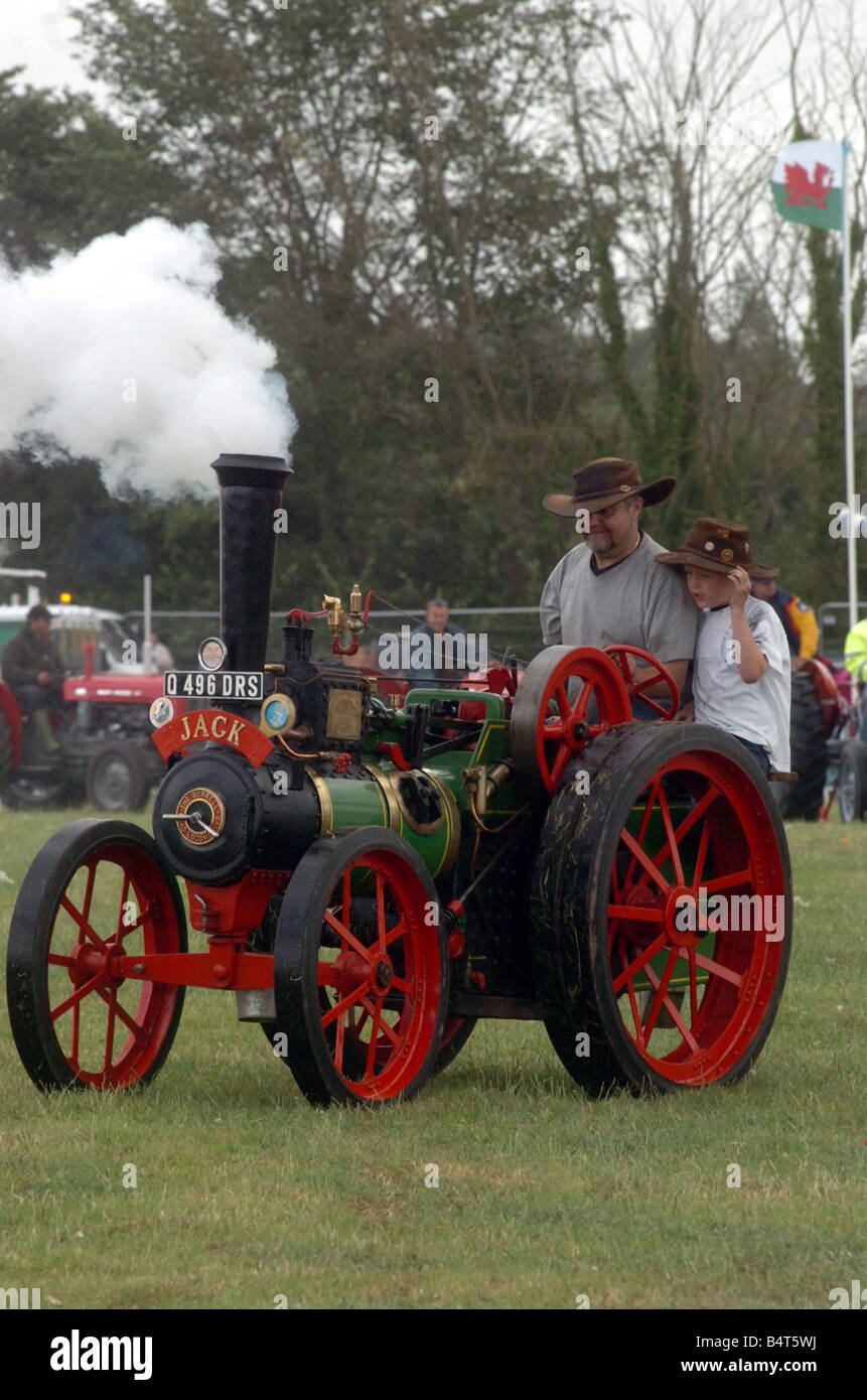 A steam traction engine taking part in the grand parade at the Bridgend Show was held at Pencoed College July 2006 Stock Photo