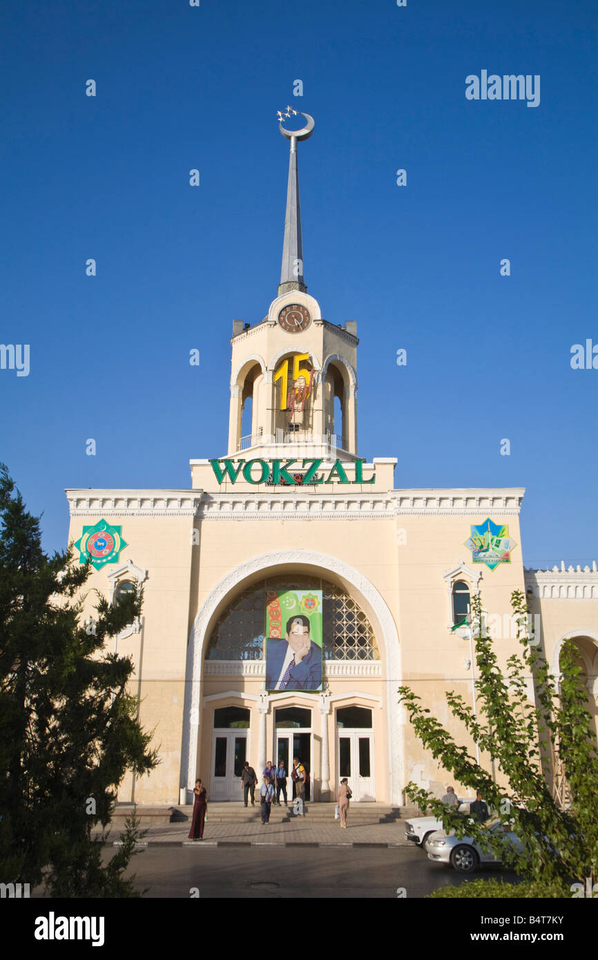 Turkmenistan, Ashgabat, (Ashkhabad), Train Station Stock Photo Alamy