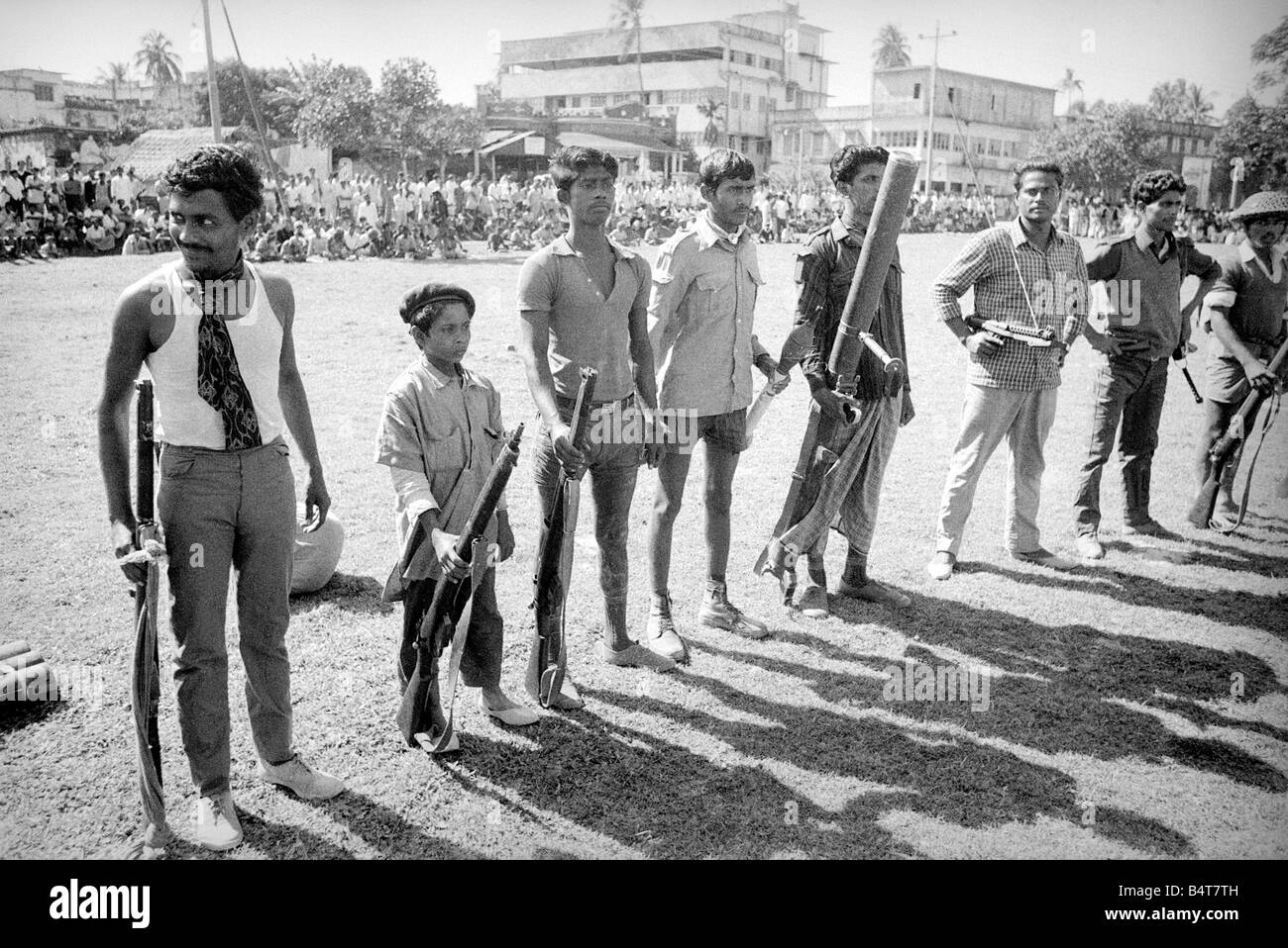 Pakistani war scenes in Calcutta December 1971 20 12 1971 DM71 11795 Daily Mirror Piper alegriaproductions260706 Stock Photo