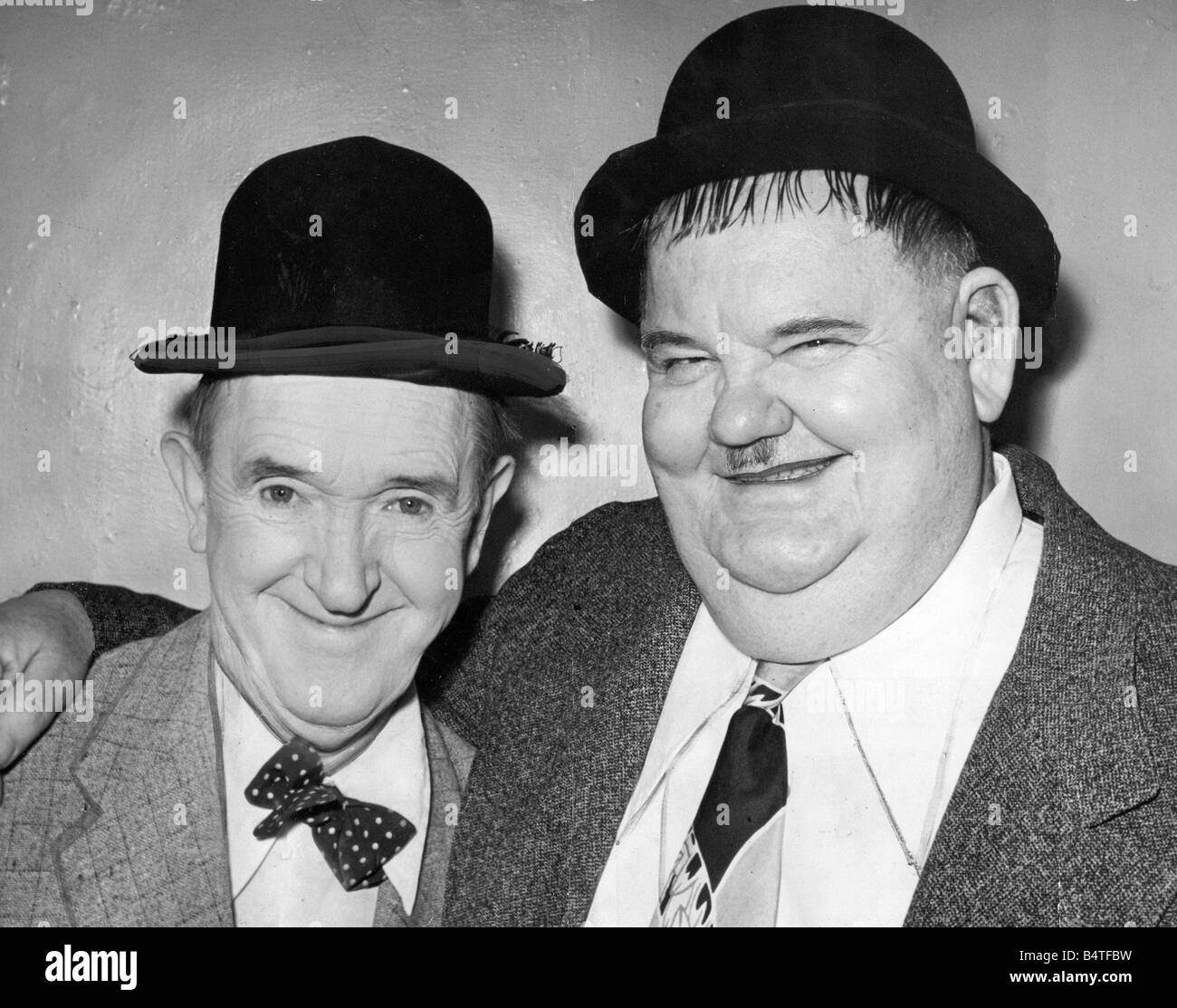 Laurel Hardy Comedy duo Stan Laurel and Oliver Hardy Typical expressions of Laurel and Hardy in their dressing room at the Newcastle Empire Stock Photo