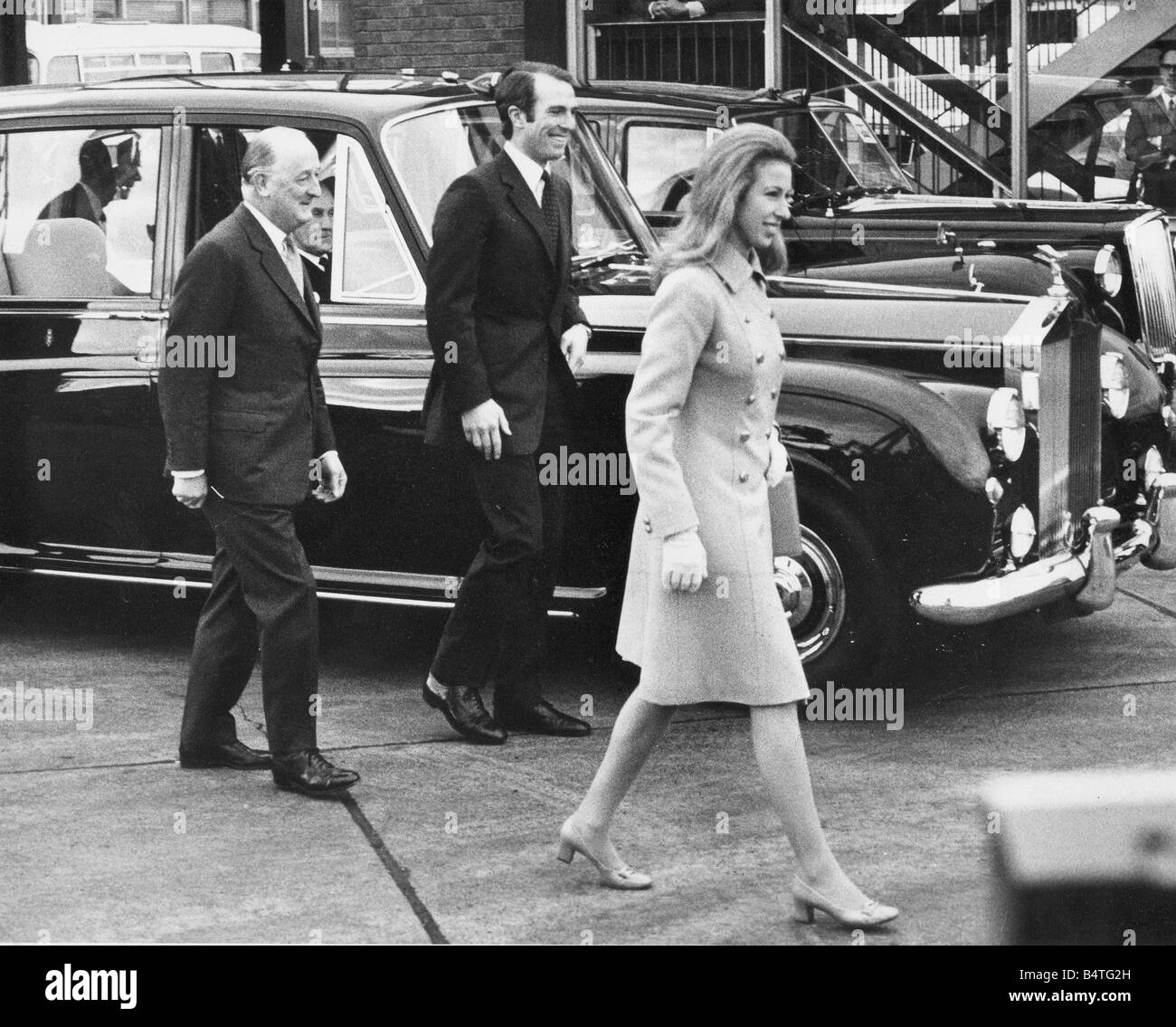 The wedding of Princess Anne and Capt Mark Phillips at Westinster Abbey 14 November 1973 The couple about to board their plane at Heathrow Airport for their honeymoon to Barbados Stock Photo