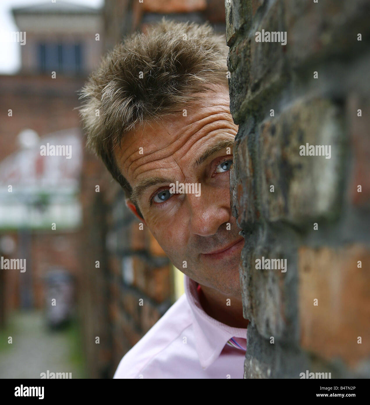 coronation street actor bradley walsh who plays danny baldwin june 2006 stock photo alamy coronation street actor bradley walsh who plays danny baldwin june 2006 stock photo alamy
