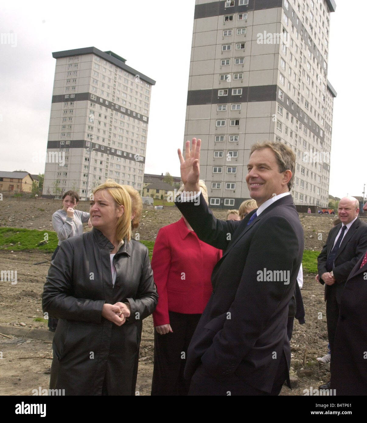 Tony Blair waving in shadow of Wester Common Flats May 2002 Stock Photo