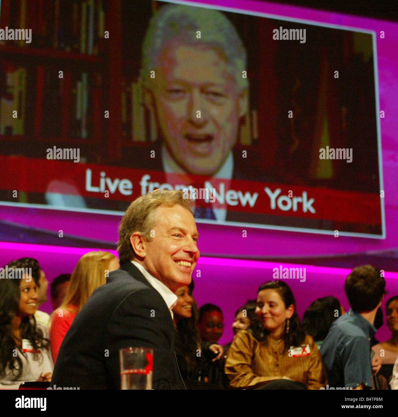 April 2005 At the Labour Rally at the Old Vic Theatre in London The conference was addressed by former US President Bill Clinton via a satellite link from the USA smiling and laughing Stock Photo