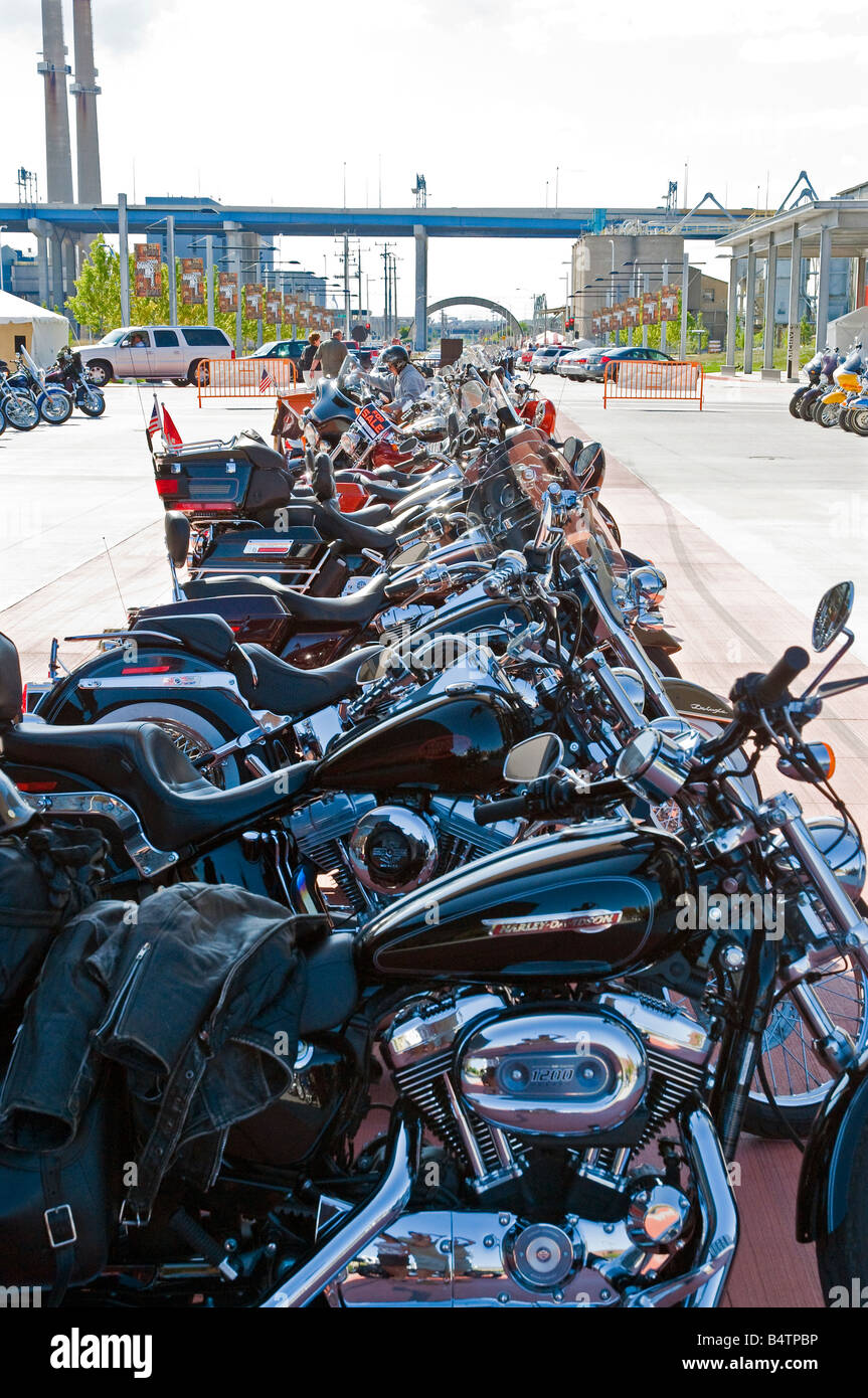 Custom motorcycles hi-res stock photography and images - Alamy