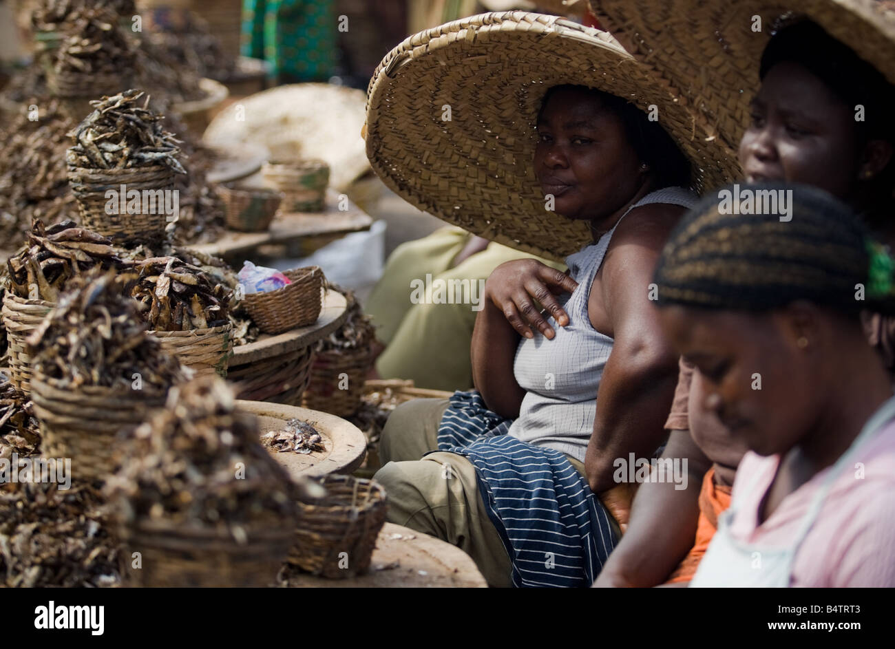 Dried fish vendors at Agbogboloshie market in Accra Ghana Stock Photo