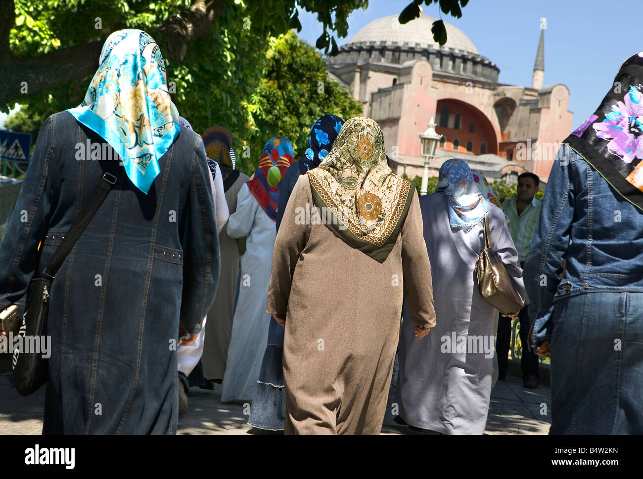Islamic women in Istanbul Stock Photo