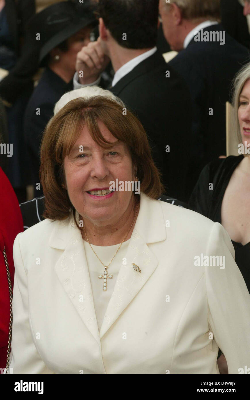 Thora Hird Memorial Service Sept. 2003 At Westminster Abbey where a service was held for the Dame Thora Hird . The much-loved a Stock Photo