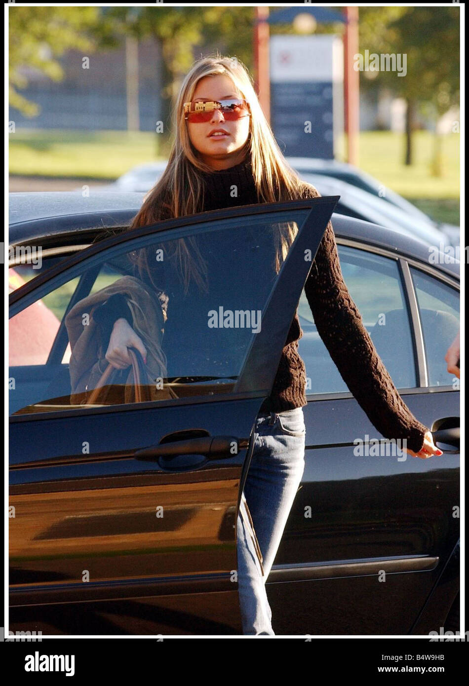 Holly Valance arriving at Radio Clyde September 2002 Stock Photo