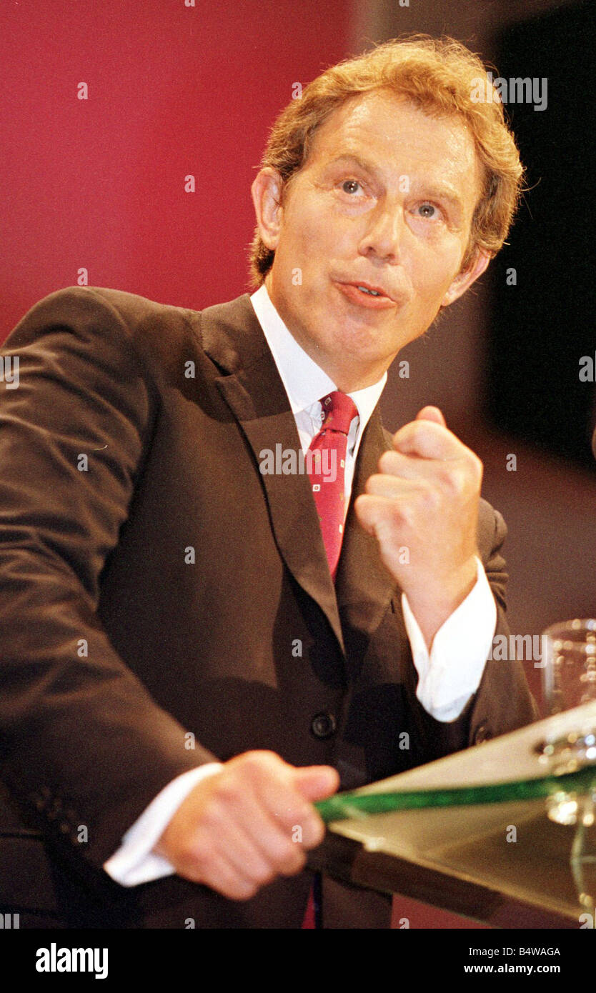 Tony Blair Prime Minister September 1998 making speech to the Labour