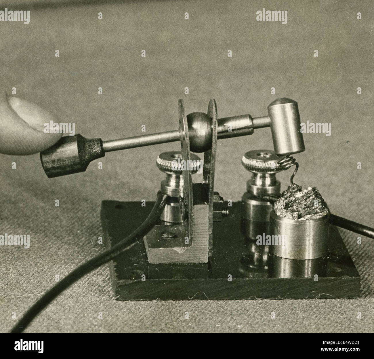 The Crystal Detector Radio Set November 1932 1930s Wireless Picture