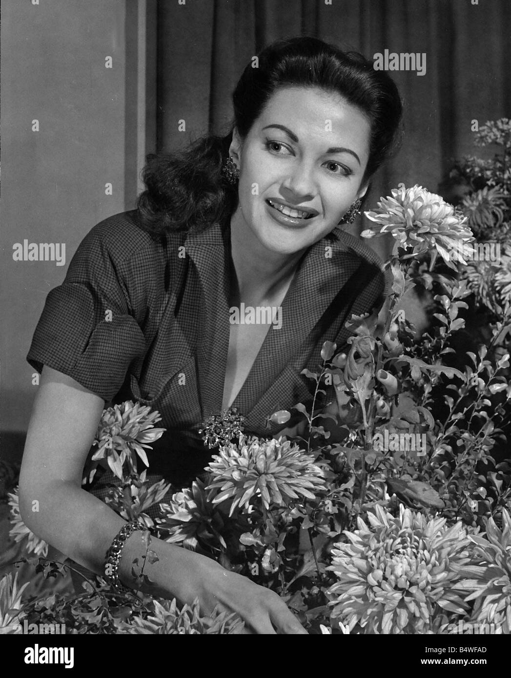 Yvonne De Carlo Canadian actress 1948 Stock Photo