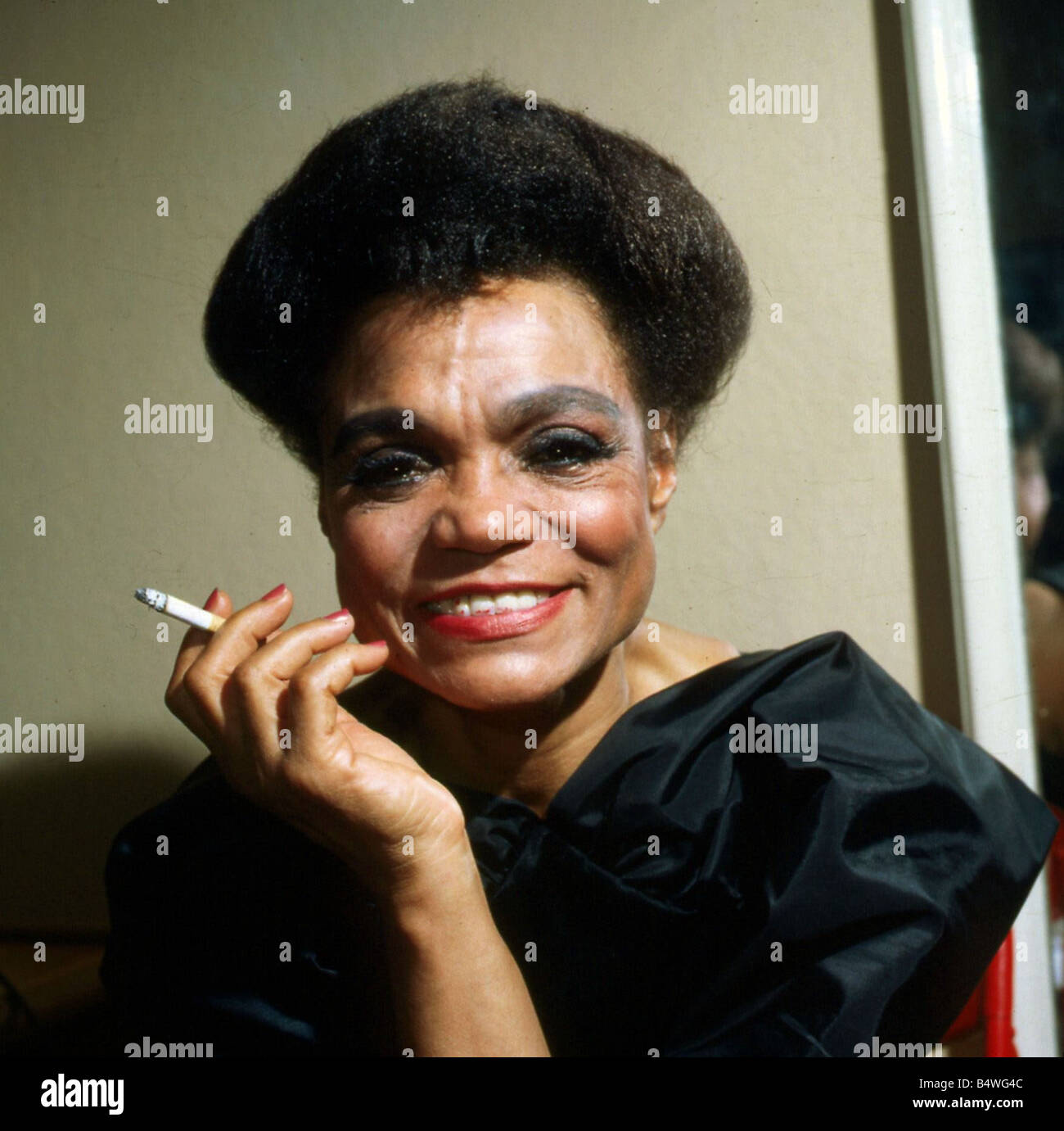 Eartha Kitt American Pop Singer May 1984 Stock Photo Alamy