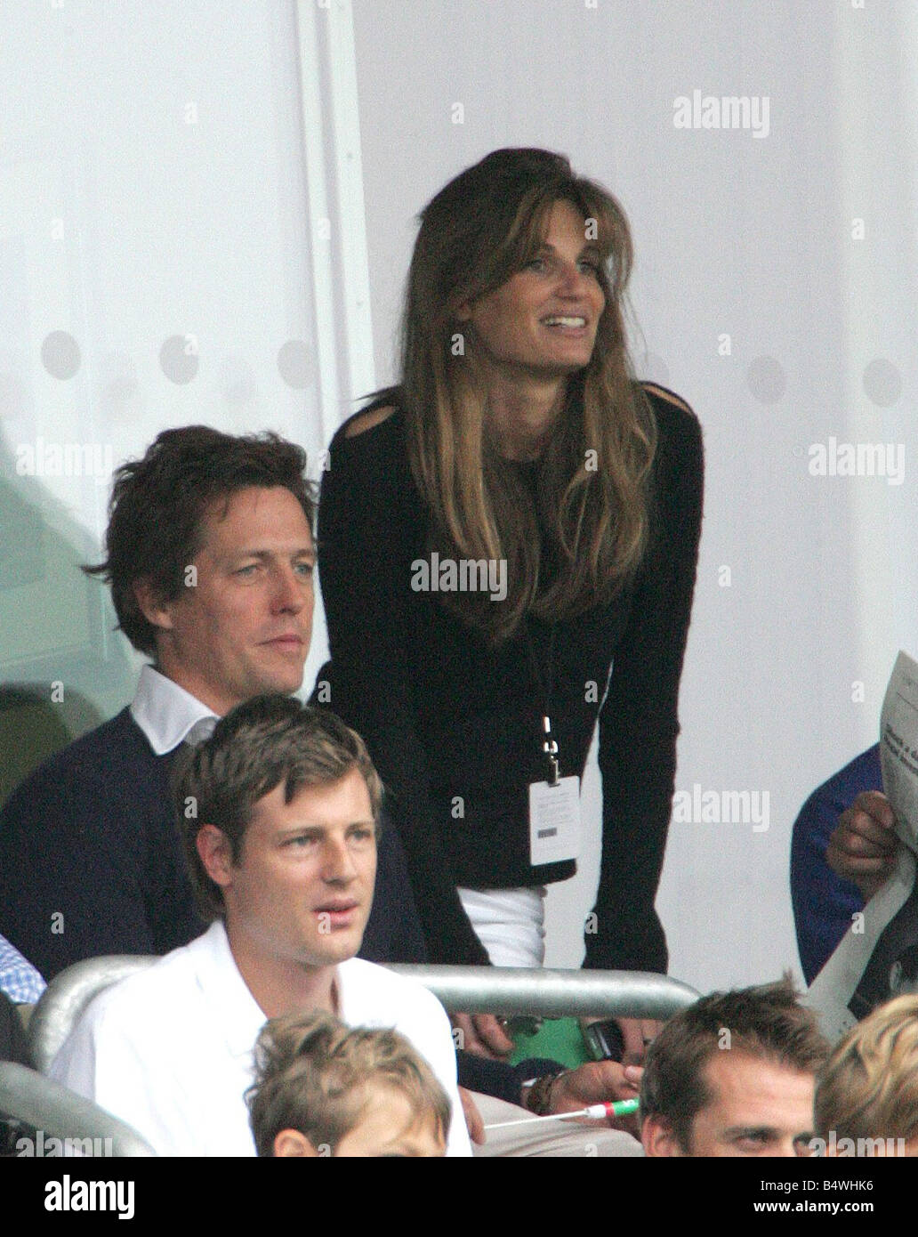 Hugh Grant and Jemima Khan during the England v Australia 5th and final cricket test match at the Oval in South London September 2005 Stock Photo