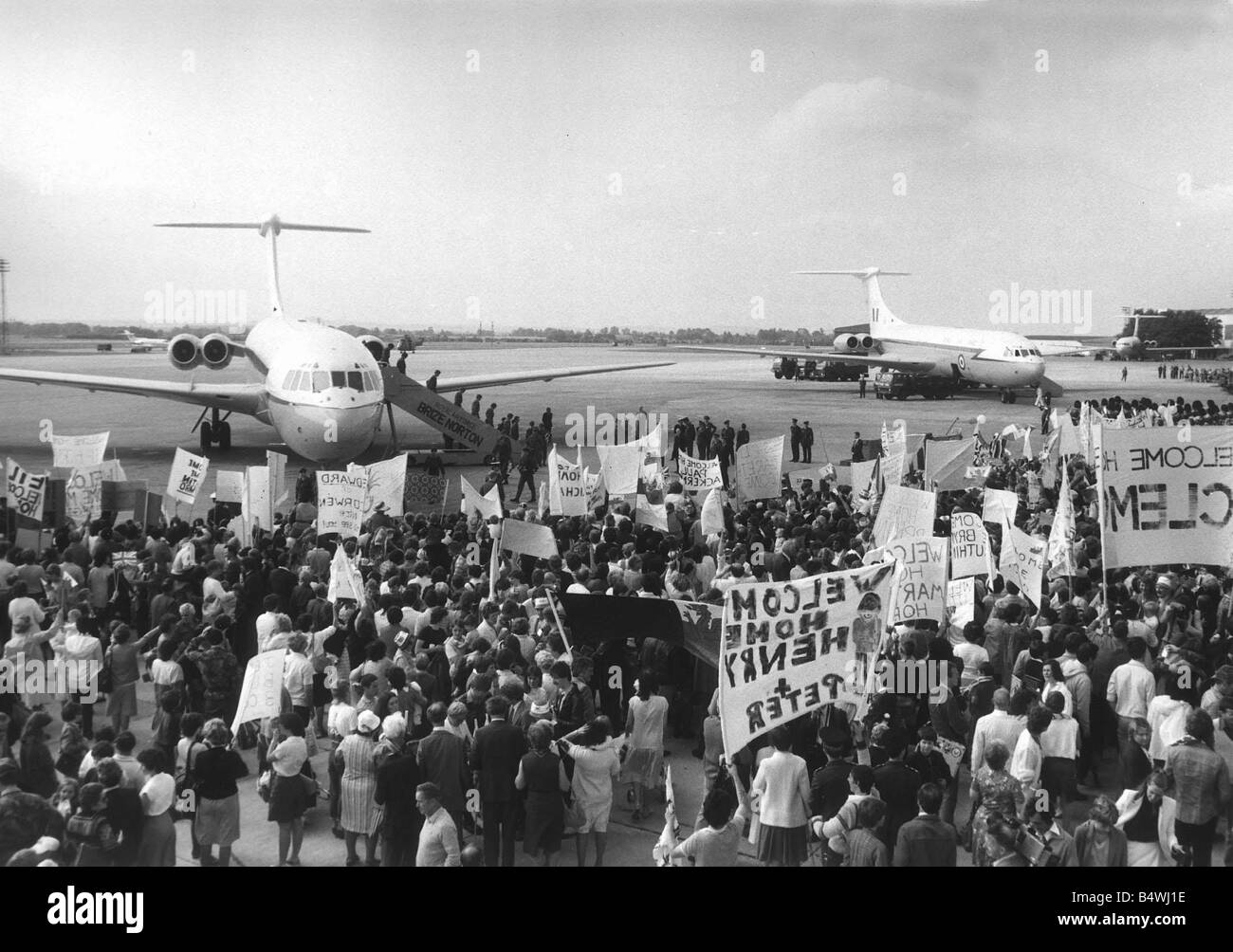 The Welsh Guards at RAF Brize Norton are welcomed home July 1982 Prince Charles was there to meet them Stock Photo