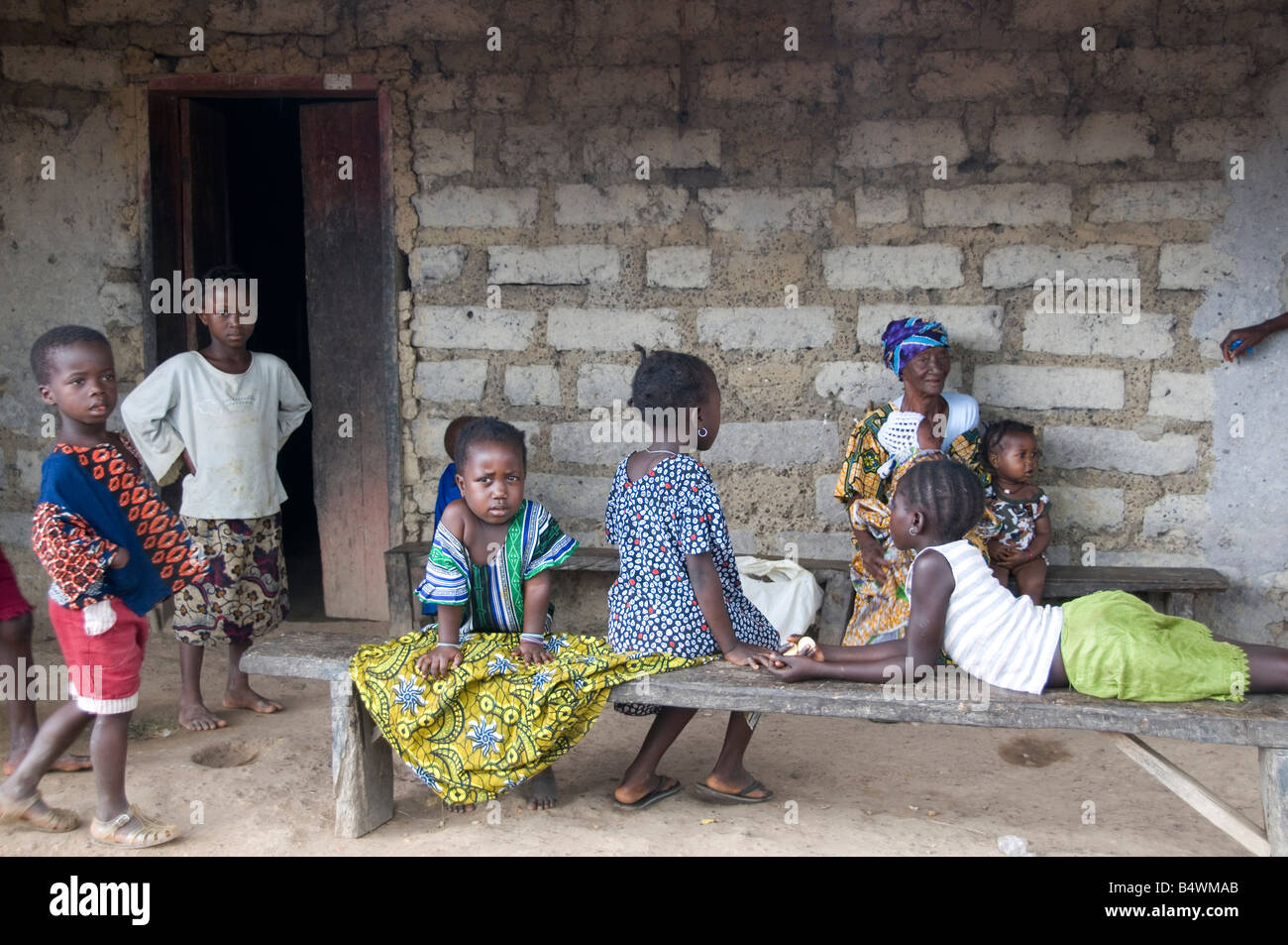 Sierra leone poverty hires stock photography and images Alamy