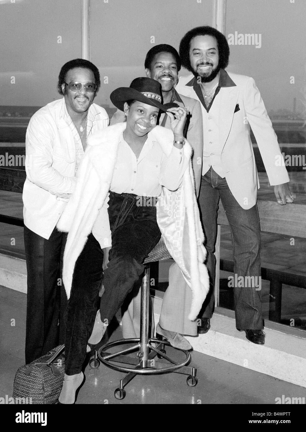 Merald Knight American soul singer Gladys Knight with her backing group The Pips ...