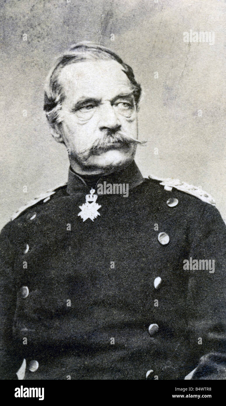 Roon, Albrecht Theodor Graf von, 30.4.1803 - 23.2.1879, Prussian general, Minister of War 1859 - 1873, half length, carte de visite, circa 1875, , Stock Photo
