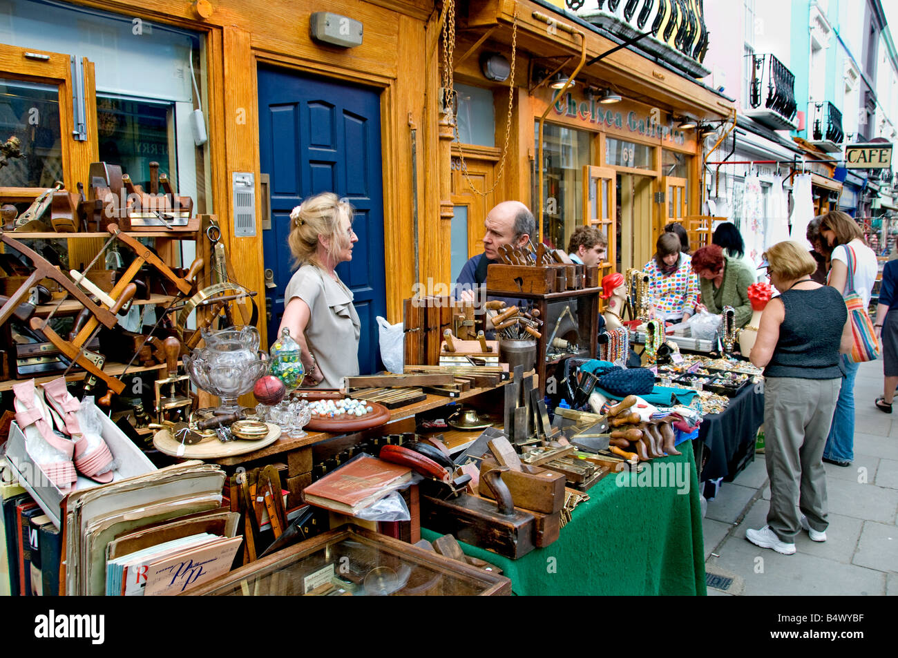 Portobello Road Market Notting Hill London Stock Photo - Alamy