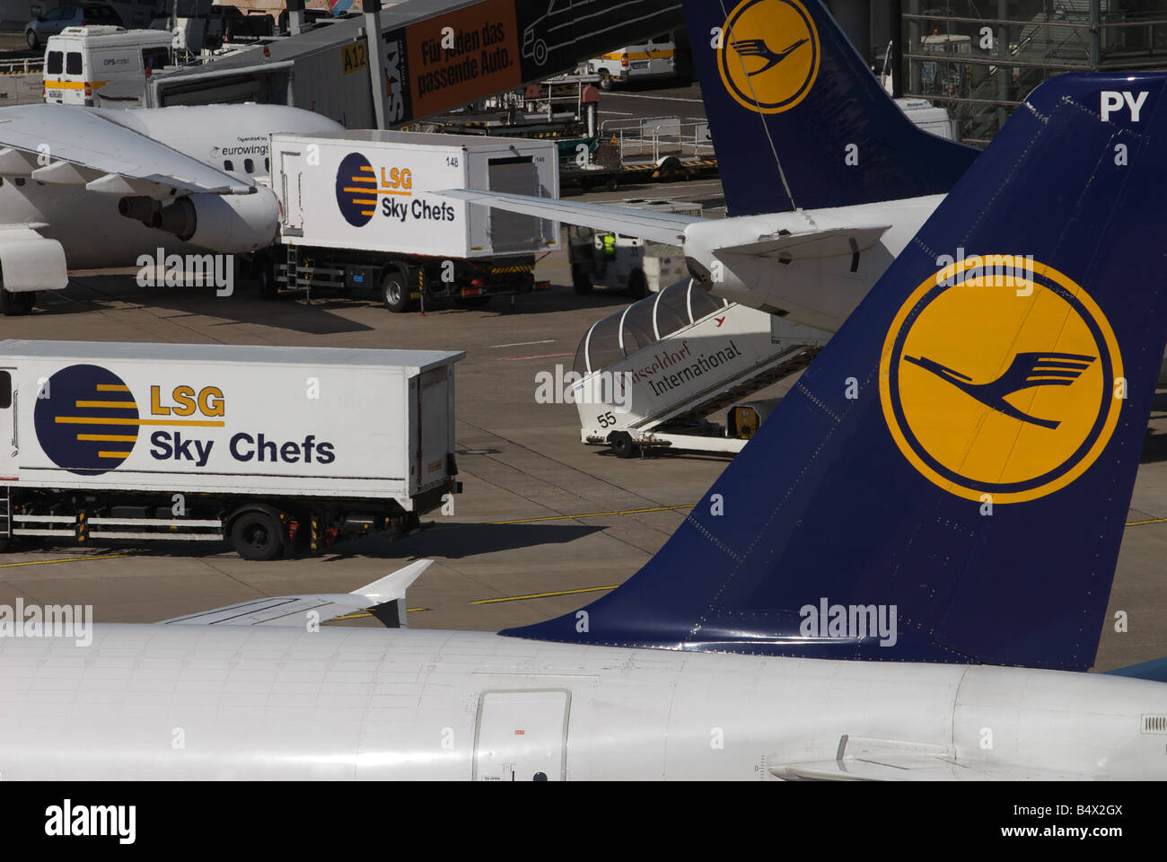 Lufthansa passenger aircraft, Dusseldorf, North Rhine-Westphalia, Germany. Stock Photo