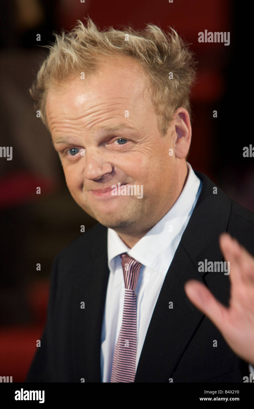 Toby Jones brief overview of biography and creativity Toby Jones brief overview of biography and creativity