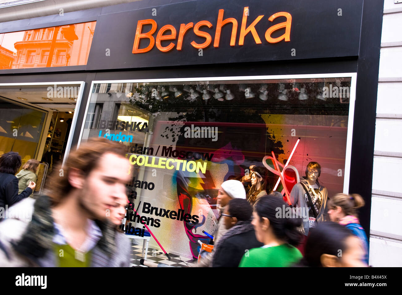 Bershka hi-res stock photography and images - Alamy