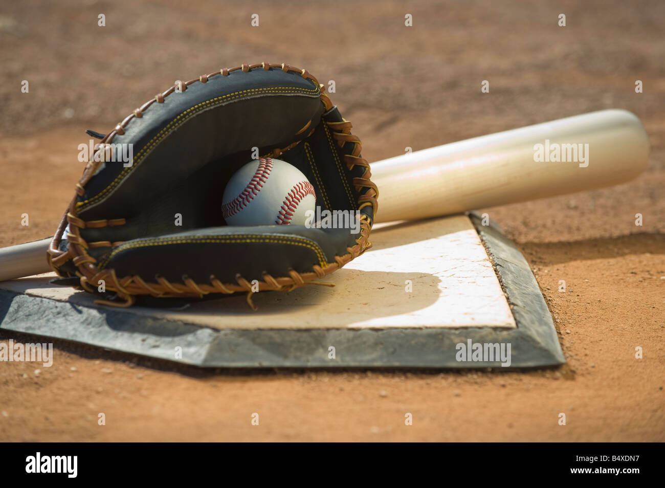 Baseball equipment hi-res stock photography and images - Alamy