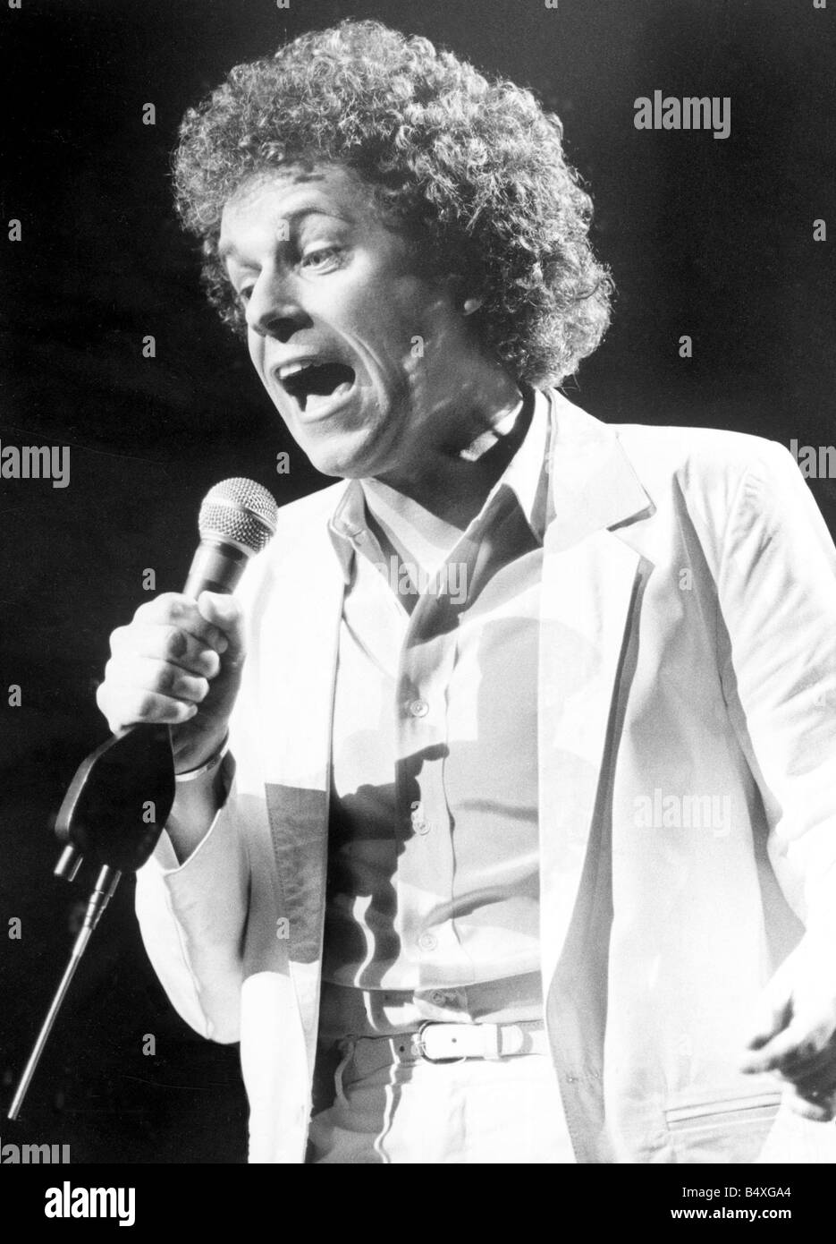 Leo Sayer in concert at Coventry's Apollo theatre&#13;&#10;23rd April 1983.&#13;&#10; Stock Photo