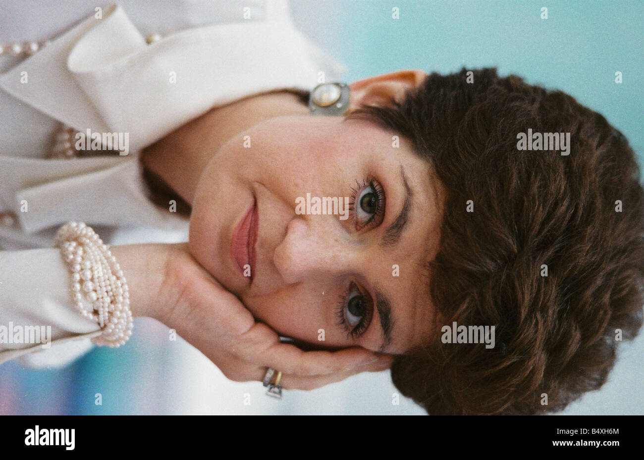Sharon osbourne 1980s hi-res stock photography and images - Alamy