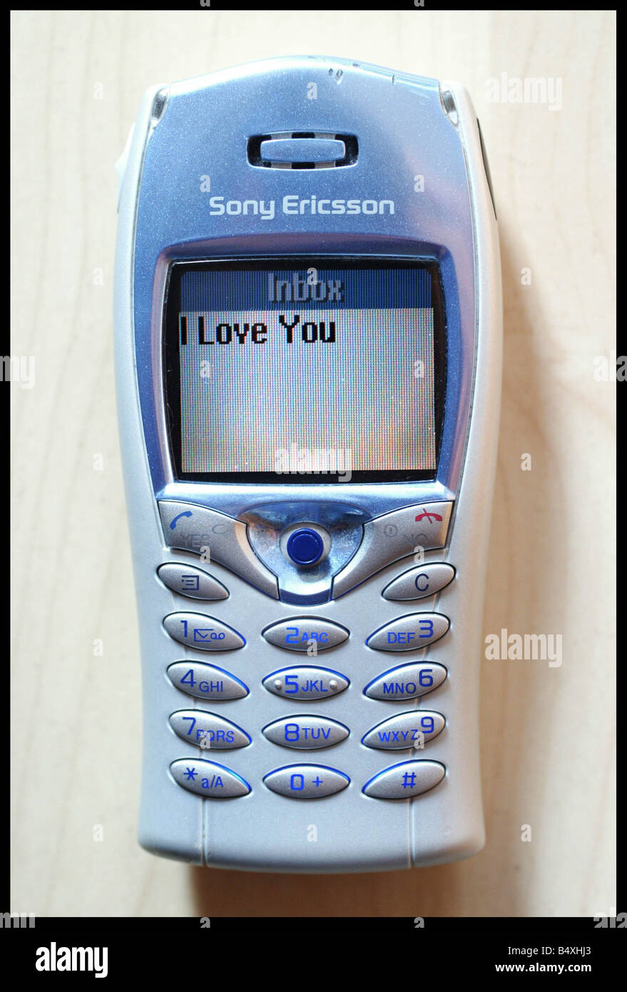 sony ericsson w880 mobile phone with messaging menu Stock Photo - Alamy