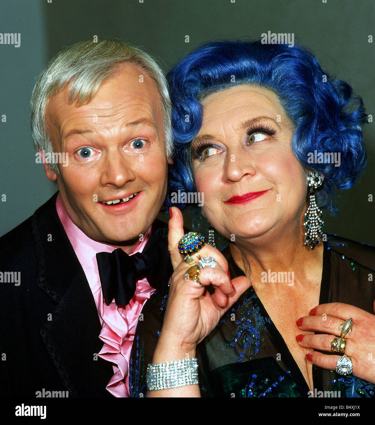 Mollie Sugden naked (84 photo), Topless, Cleavage, Boobs, butt 2020 Mollie Sugden nudes (86 photos), Topless, Bikini, Feet, underwear 2018