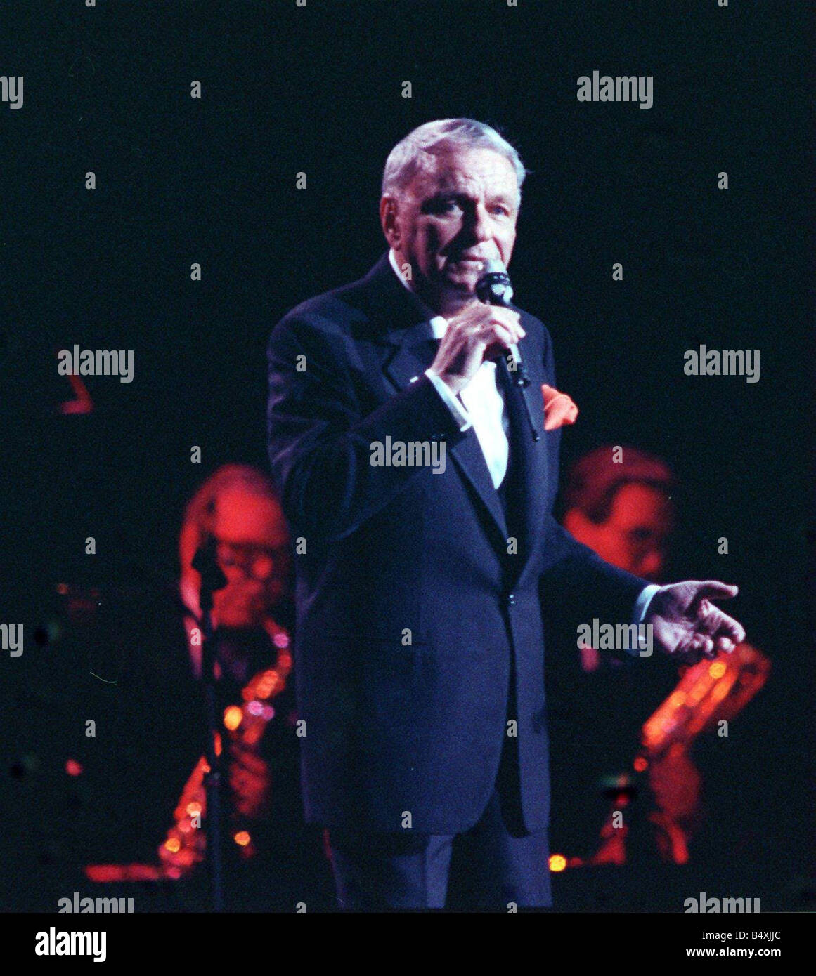 Frank Sinatra on stage in concert July 1990 Ibrox Glasgow Stock Photo