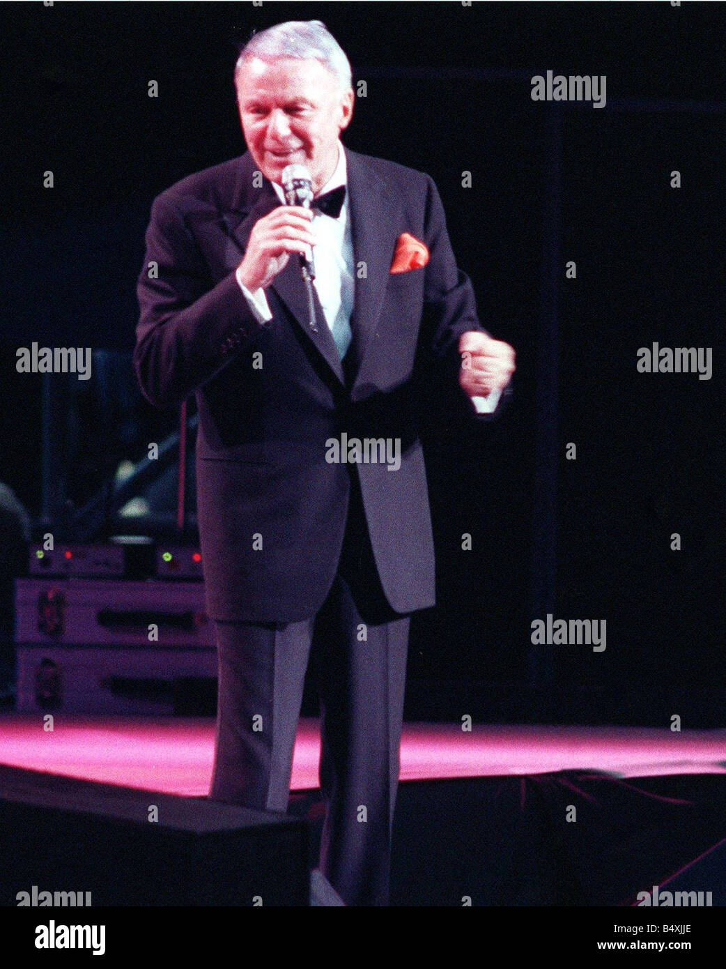Frank Sinatra on stage in concert Ibrox July 1990 Glasgow Stock Photo