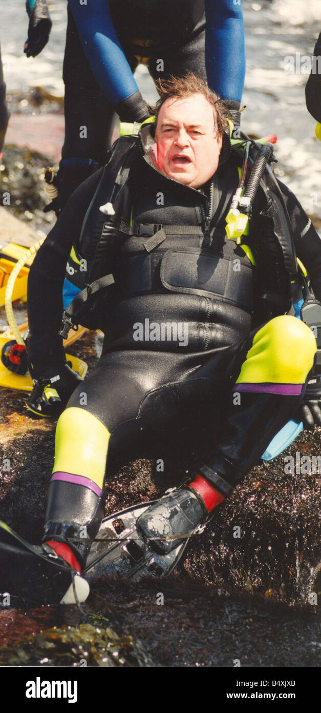 John Prescott scuba diving to highlight World Ocean day at Whitley Bay ...