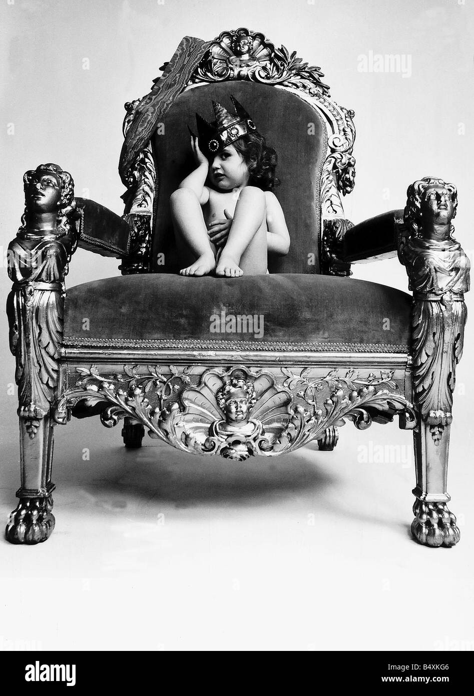 Mini Miss world competition 1972 Tamsina from Ilford Essex sitting on chair Stock Photo