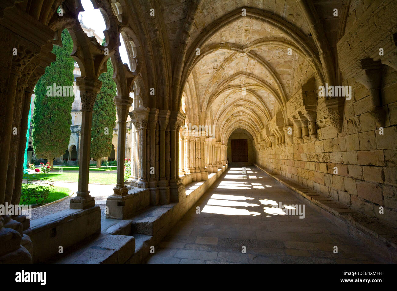 the cloisters of Monestir de Poblet Catalunya Cataluña Spain Stock Photo