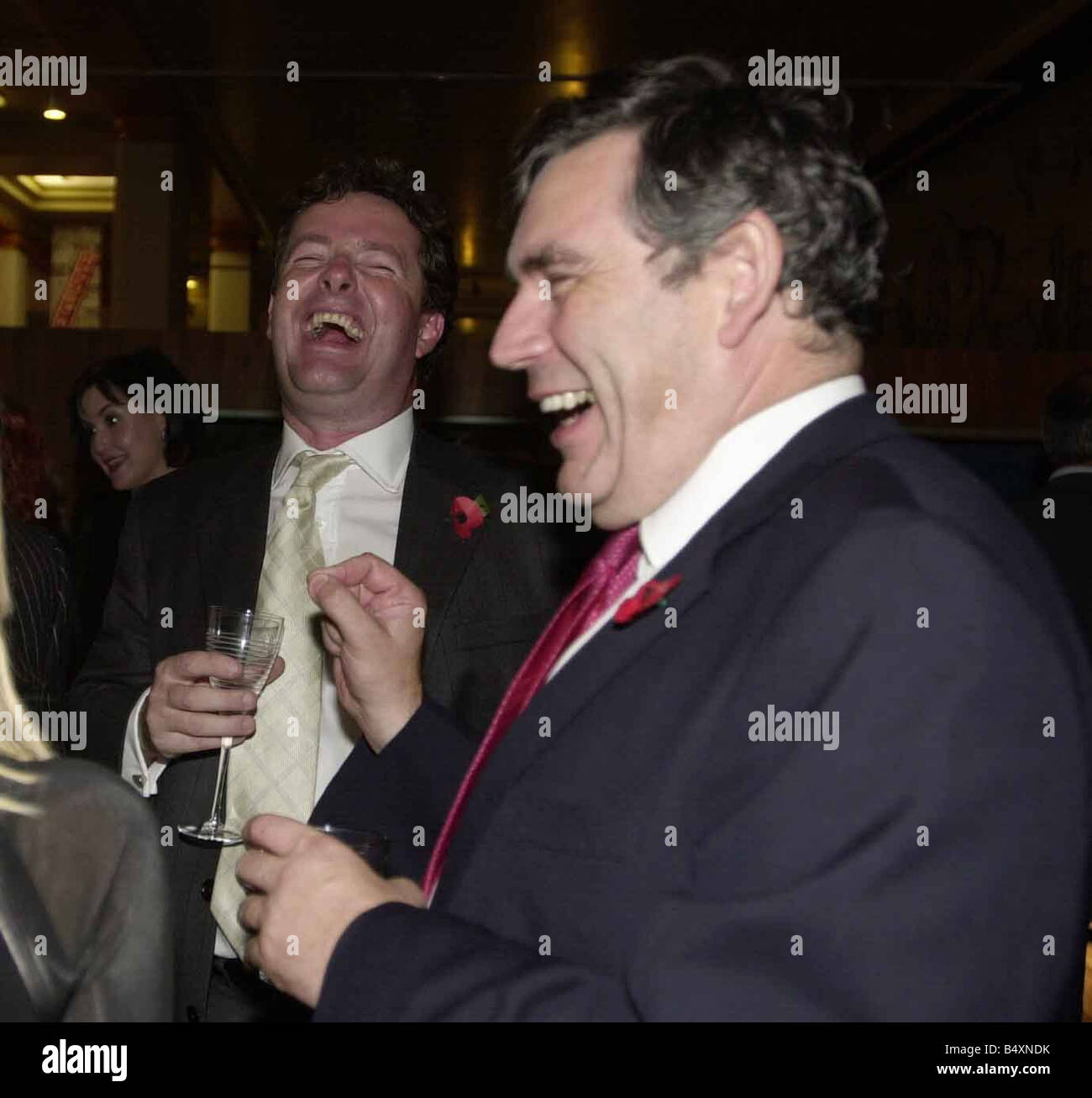 LONDON 5 11 03 MIRROR 100 YEAR PARTY THE mirror PIERS MORGAN AND GORDON BROWN Mirrorpix Stock Photo