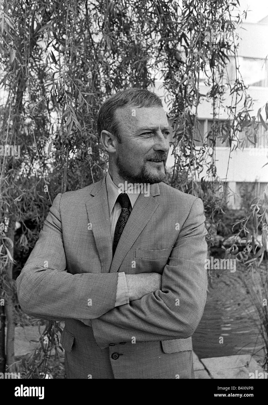 Actor edward woodward hires stock photography and images Alamy